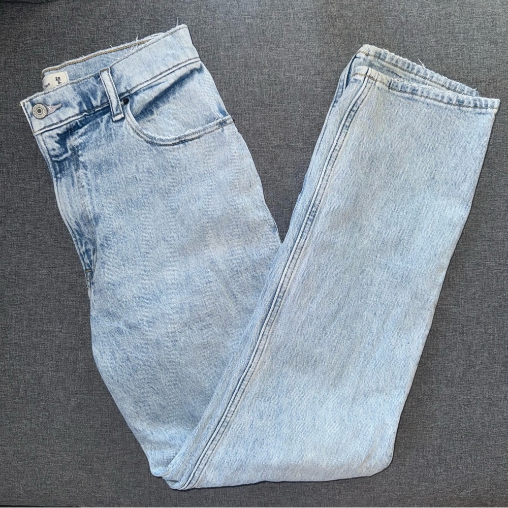 Abercrombie and Fitch The 90's Straight Ultra High Rise Light Wash Jeans